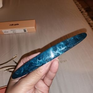 NWOT Cult Gaia Large Acrylic Barrette in Blue Marble